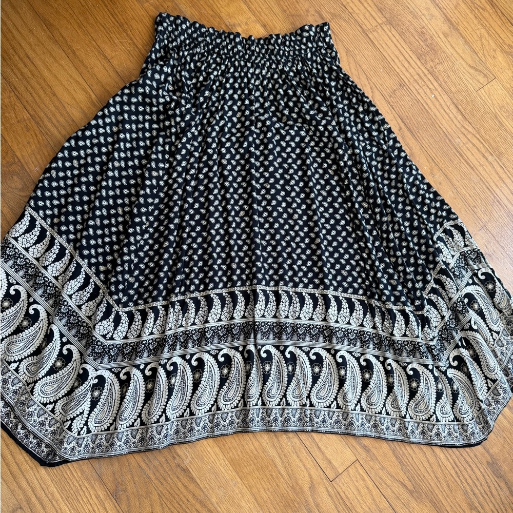 American Eagle Outfitters Black and White Maxi A-Line Skirt